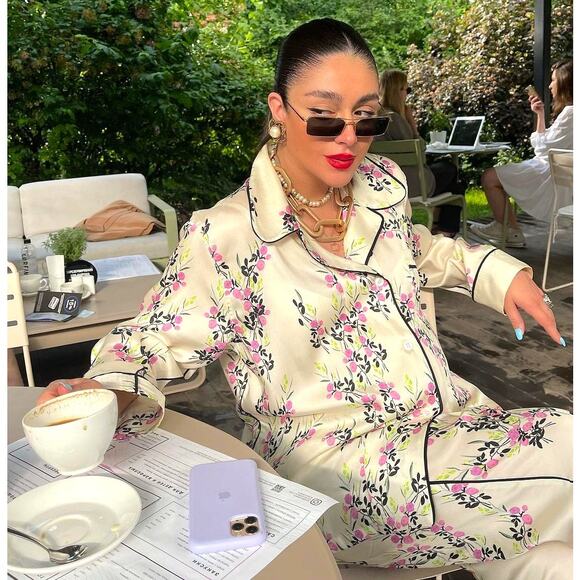 ZARA Flowy Pajama-Style Printed Blouse NWT - Picture 2 of 16